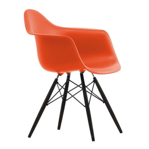 Cadeira de Braços Plástica Eames DAW / Base Ácer Preto